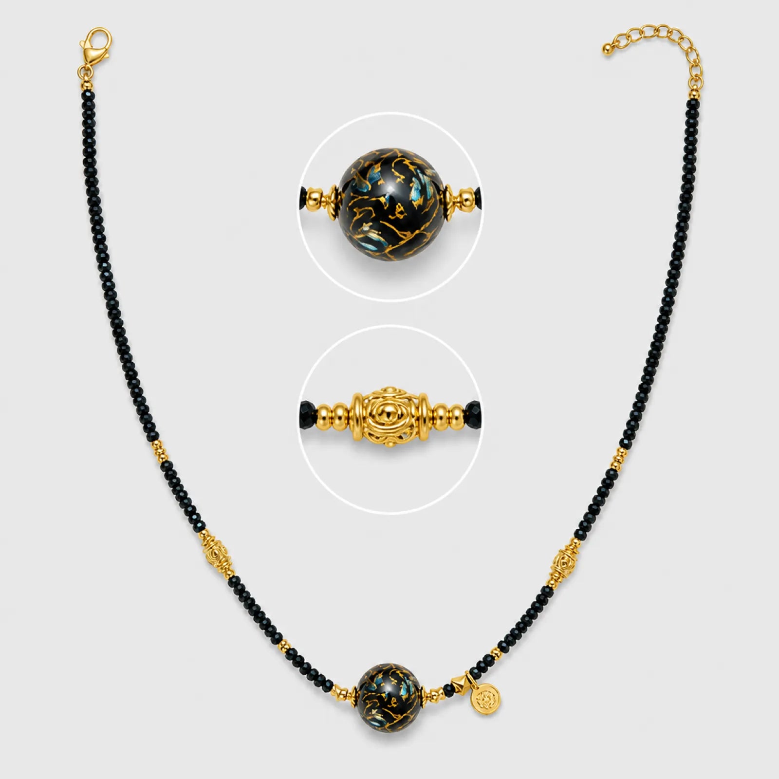 Urushi & 18K Gold Black Spinel Necklace - 02 multi angle 2 11zon 080b5c3c 2669 457f b21c ce98dd2b573f
