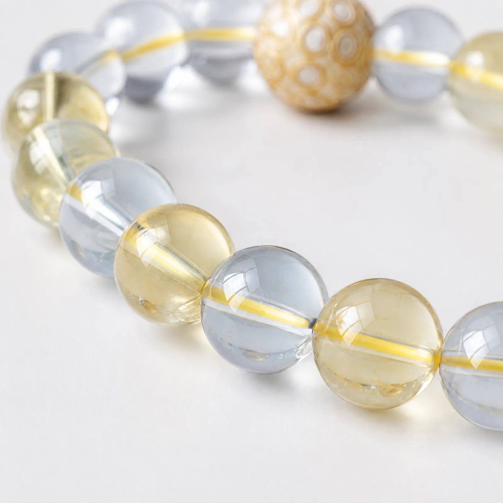 Clear & Citrine Quartz Mixed Bead Bracelet with Lacquerware Accent - detail view 2