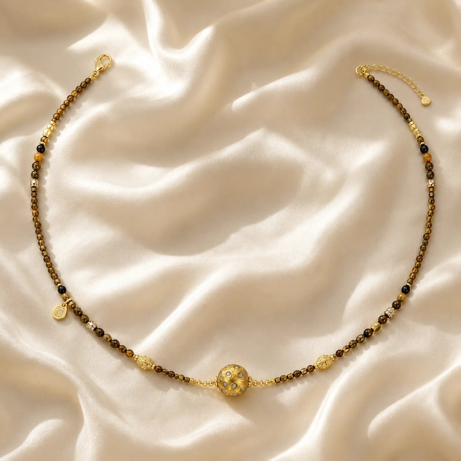 Urushi & 18K Gold Tiger's Eye Necklace - 06 ivory silk 6 11zon 0162f177 a6e4 460a 9333 253d9584df