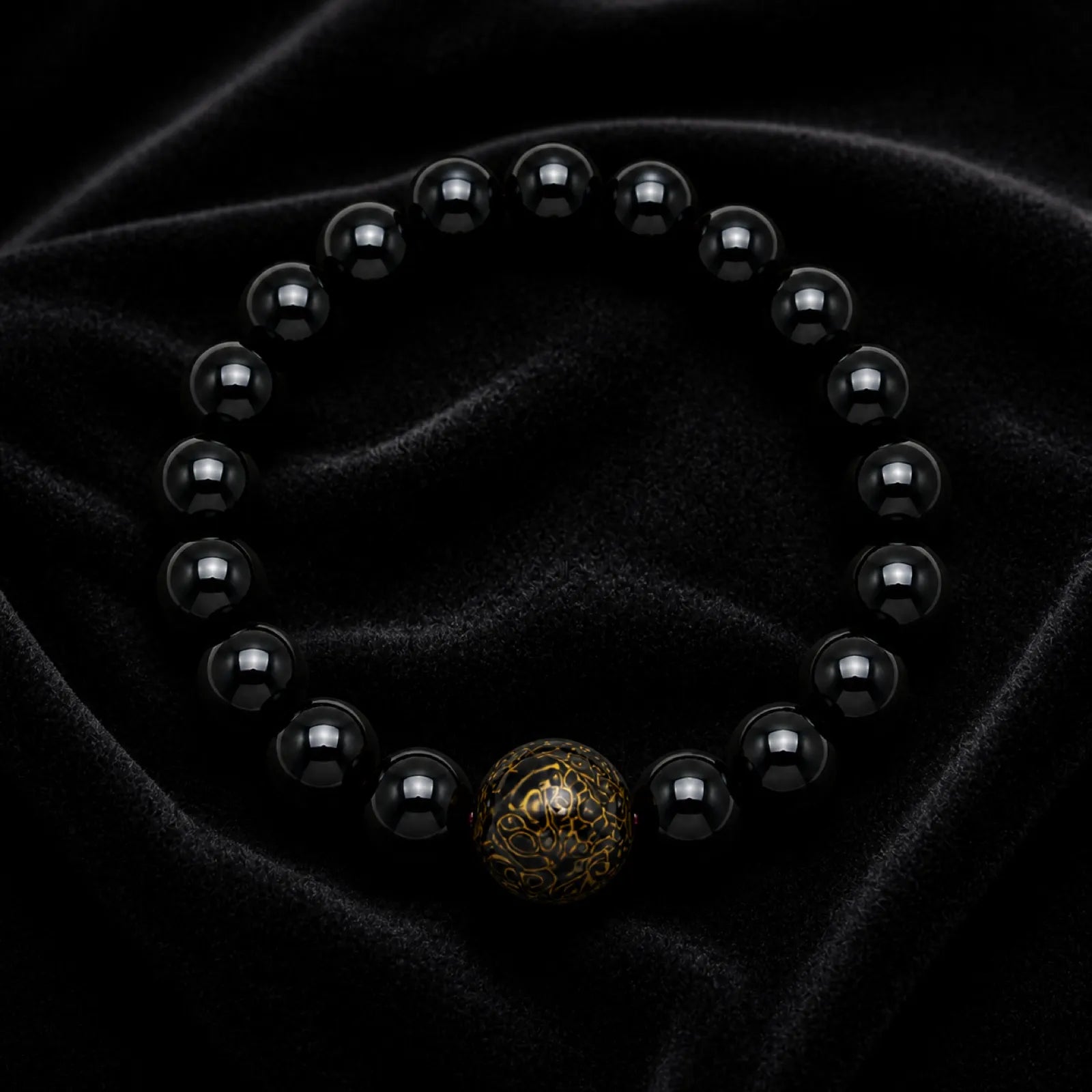 Urushi Lacquer & Black Onyx Beaded Bracelet - 07 premium dark 7 11zon e3655de9 4589 4ec2 abe0 1c0a6a3d