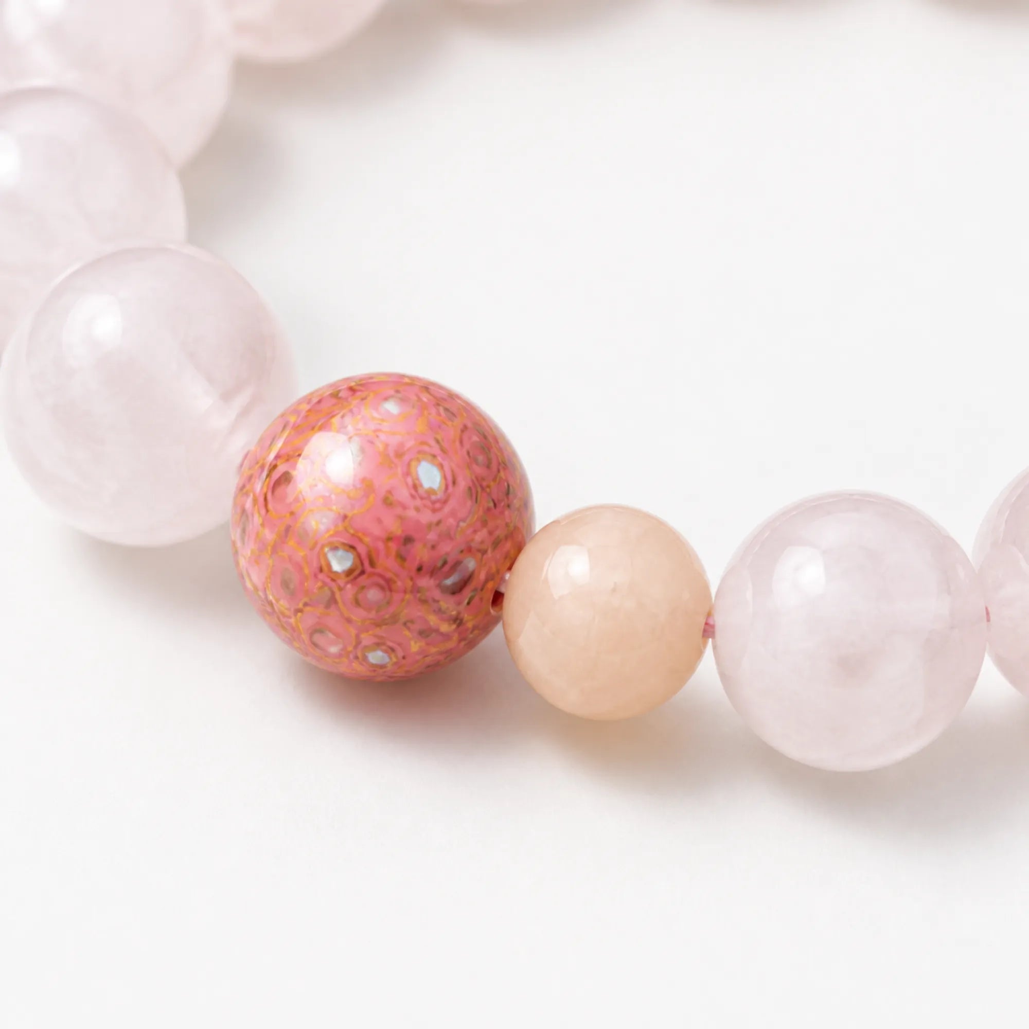 Lacquerware & Rose Quartz Beaded Stretch Bracelet - detail view 3