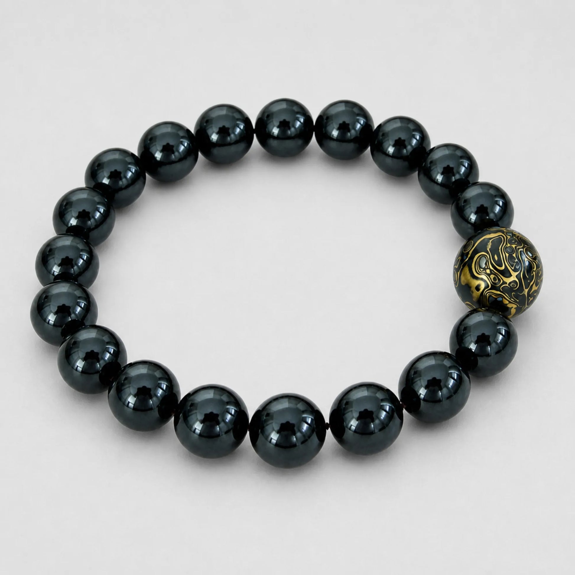 Lacquerware & Black Agate Beaded Bracelet - detail view 3