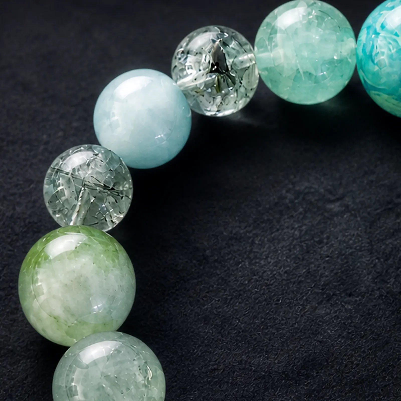 Multi-Gemstone Green Tones Bracelet - detail view 3
