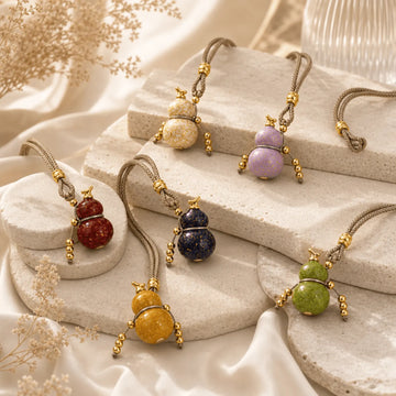 islecryst necklace collection 1600x1600 2